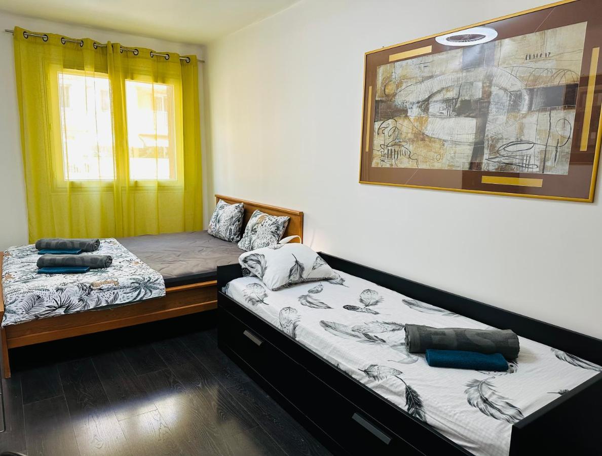 The Nice - 3 Rooms, 3Air Cond, 3Tv, 3Fans, 2 Wc, Wifi Everywhere 5Min Aeroport, Train, Beach, 1Min Tram, 15 Min Centre, Port, Parking Possible Luaran gambar