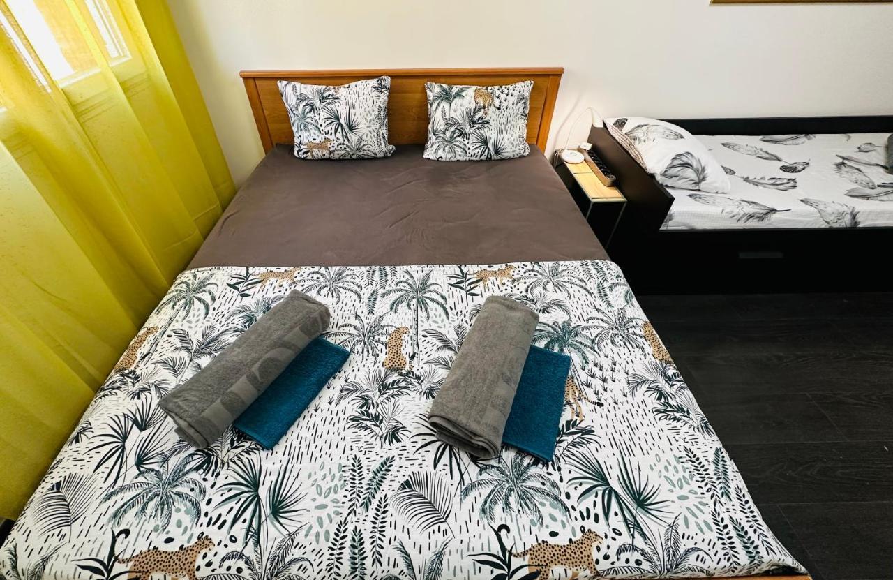 The Nice - 3 Rooms, 3Air Cond, 3Tv, 3Fans, 2 Wc, Wifi Everywhere 5Min Aeroport, Train, Beach, 1Min Tram, 15 Min Centre, Port, Parking Possible Luaran gambar