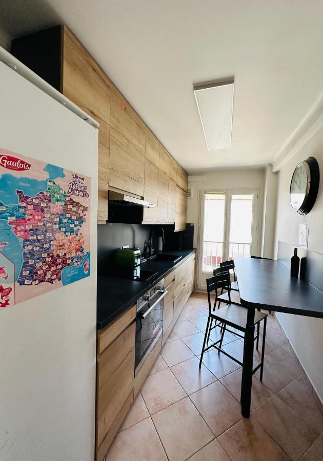 The Nice - 3 Rooms, 3Air Cond, 3Tv, 3Fans, 2 Wc, Wifi Everywhere 5Min Aeroport, Train, Beach, 1Min Tram, 15 Min Centre, Port, Parking Possible Luaran gambar
