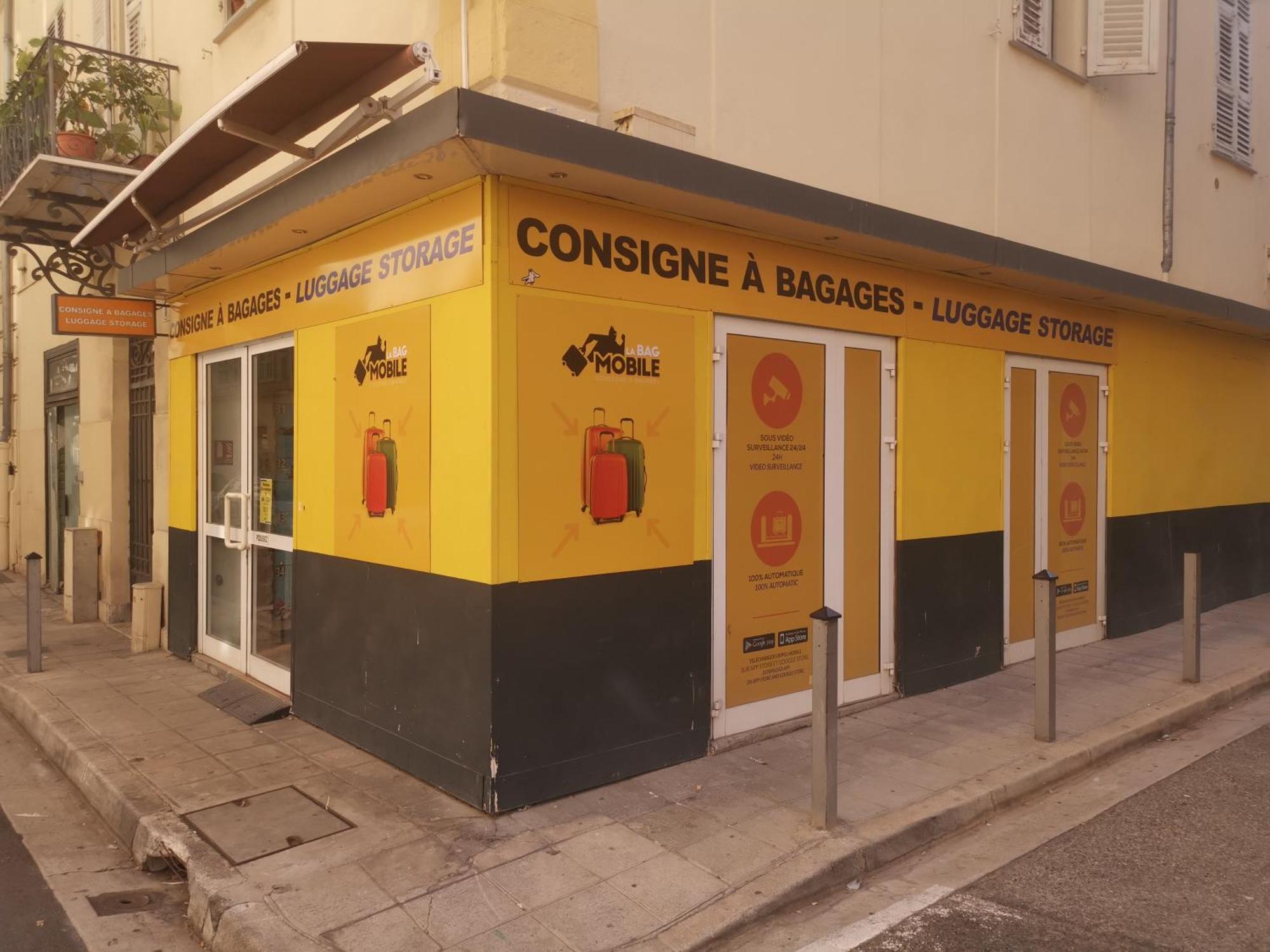 The Nice - 3 Rooms, 3Air Cond, 3Tv, 3Fans, 2 Wc, Wifi Everywhere 5Min Aeroport, Train, Beach, 1Min Tram, 15 Min Centre, Port, Parking Possible Luaran gambar